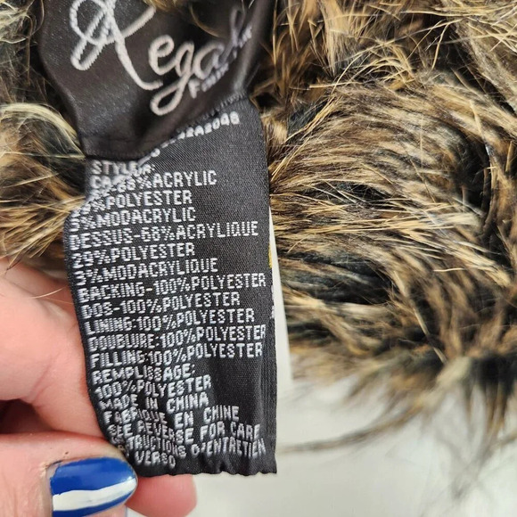 Regal Faux Fur Brown Vest w/ Hat Womens 2XL NWT - Picture 5 of 15